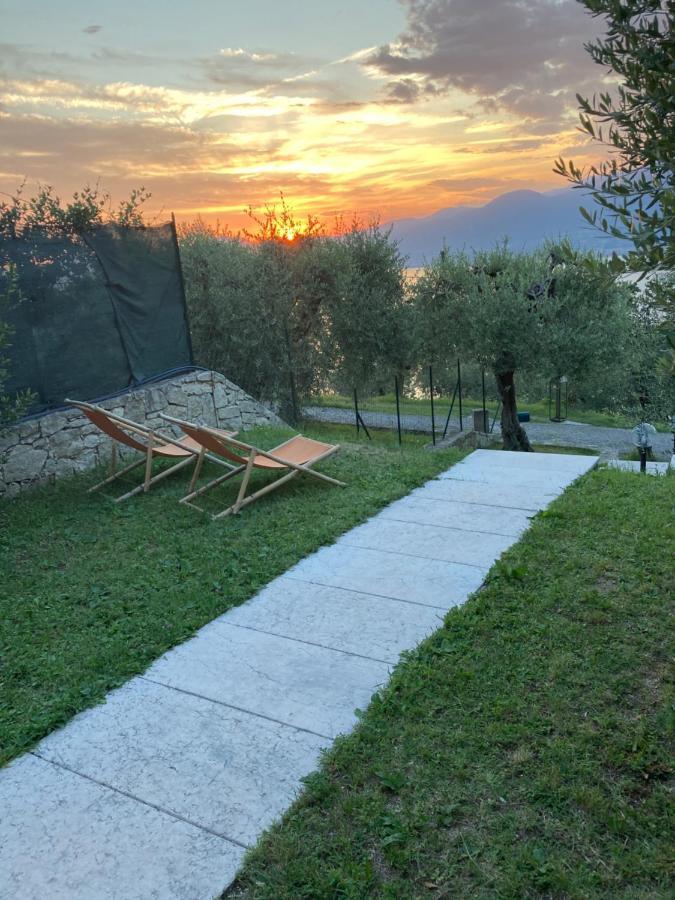 Apartmán Redhouse Benaco Torri Del Benaco Exteriér fotografie