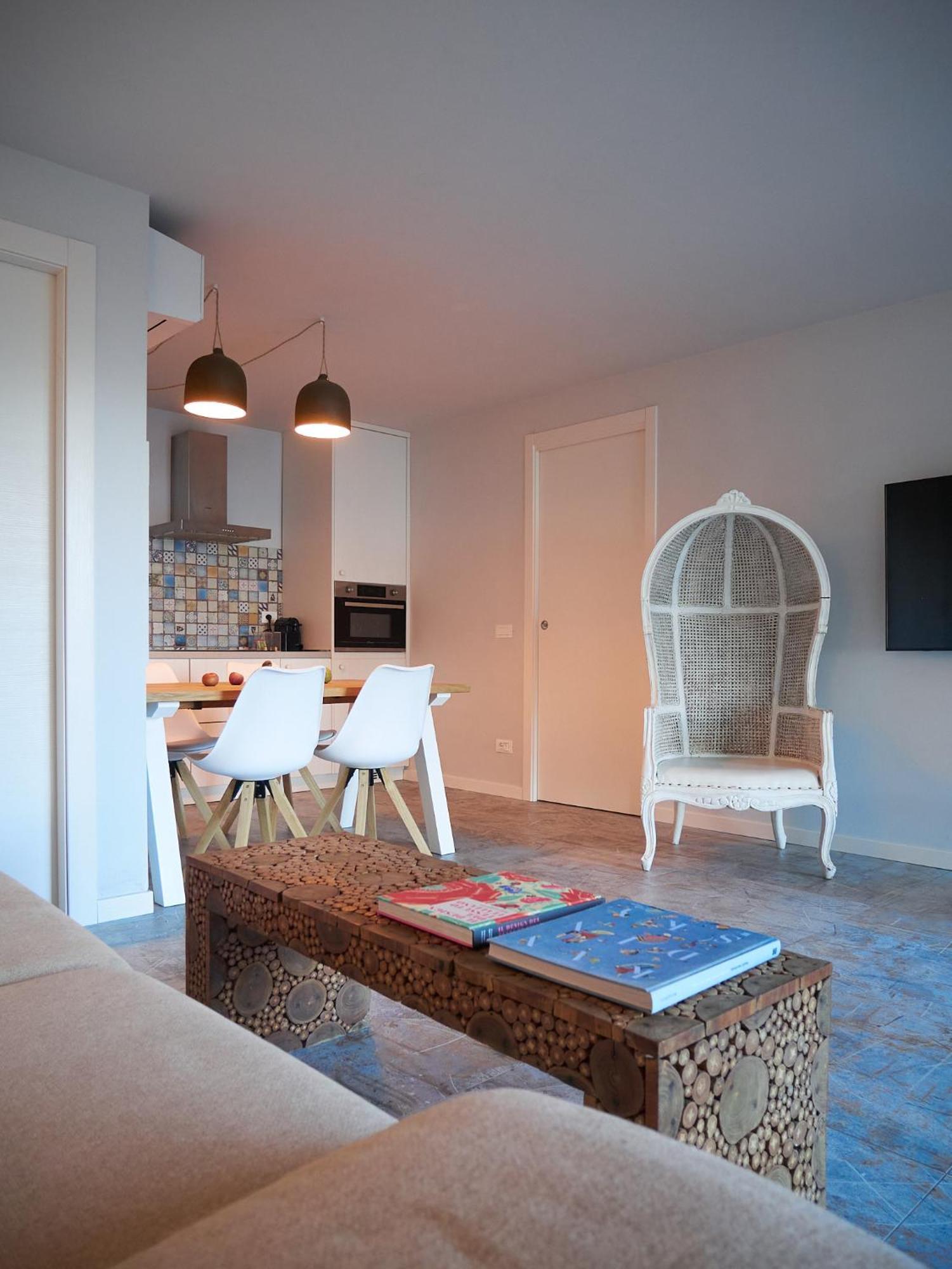 Apartmán Redhouse Benaco Torri Del Benaco Exteriér fotografie