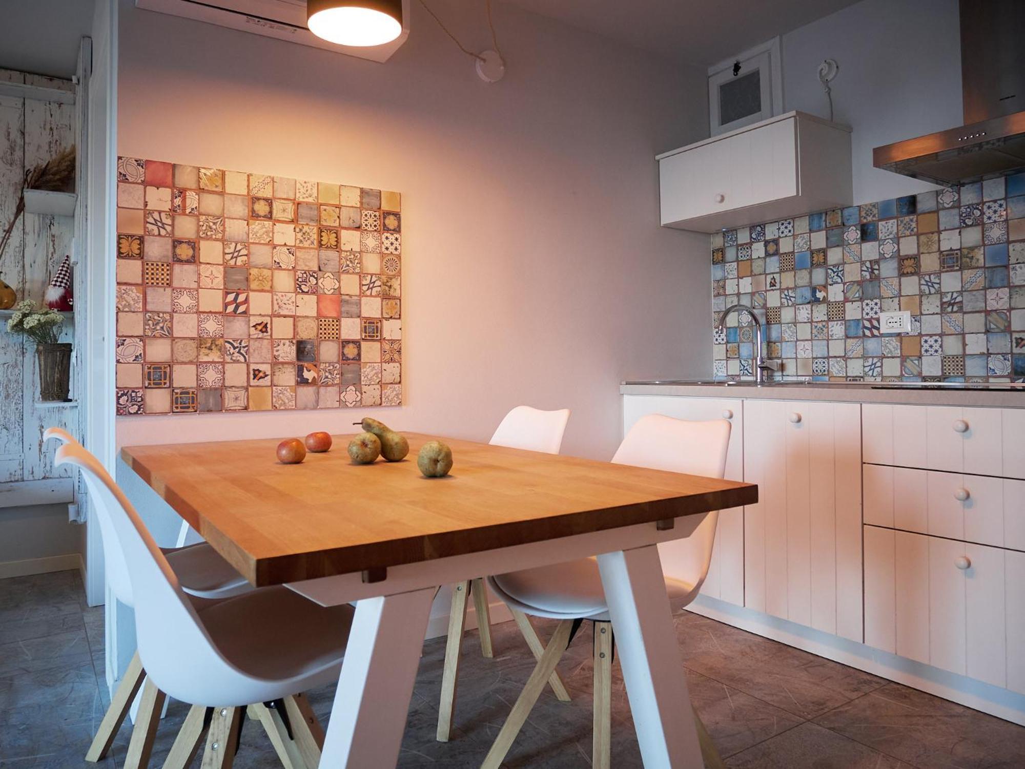 Apartmán Redhouse Benaco Torri Del Benaco Exteriér fotografie